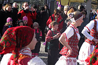 Европейская публика тепло принимает участников фестиваля.
